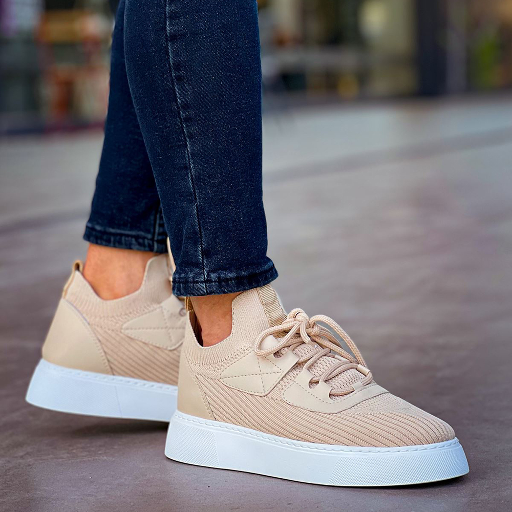 Beige Oblique 'B24' Sneakers With Cannage Motif